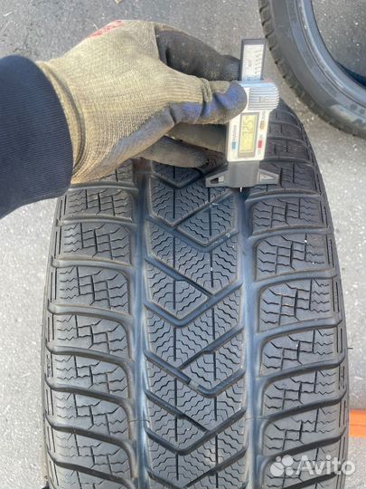 Pirelli Winter Sottozero 3 245/35 R21 96W