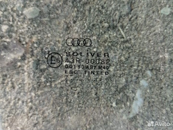 Боковое стекло Audi A6 97г