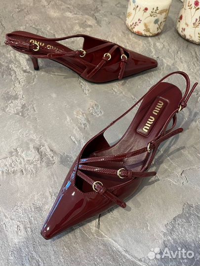 Босоножки женские Miu Miu