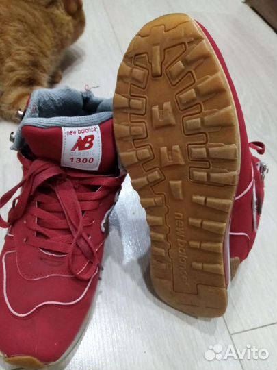 Кроссовки 38