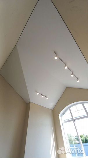 Натяжные потолки