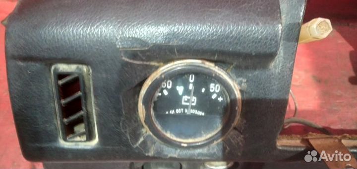 Нива торпедо карбюраторная Ваз 21213 с трещинами