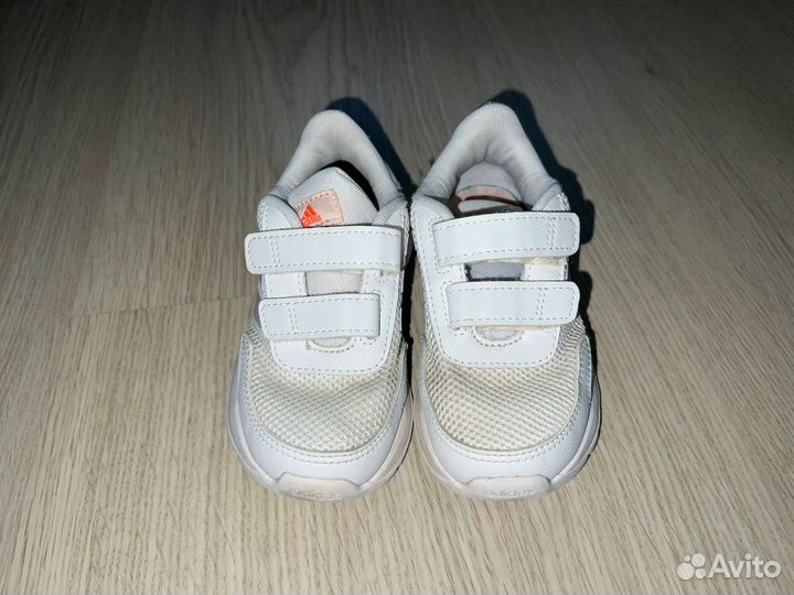 Кроссовки детские adidas оригинал, размер 25,5