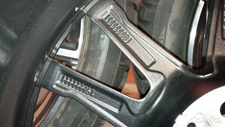 Зимние колеса BMW G20 G21 R18 стиль 780 Bridgeston