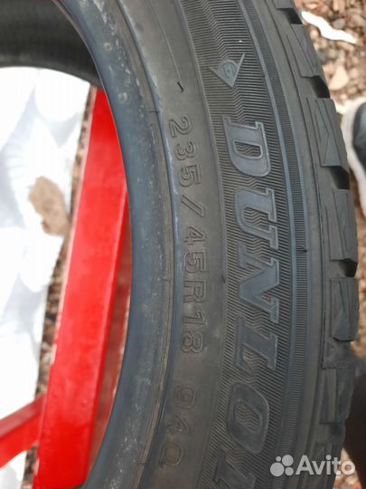 Dunlop Winter Maxx WM01 235/45 R18