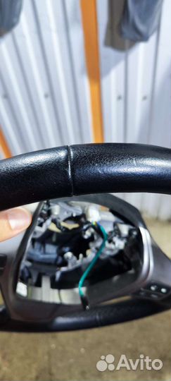 Рулевое колесо toyota avensis T270/verso