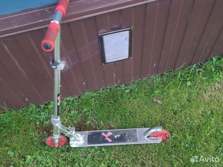 Самокат Explore