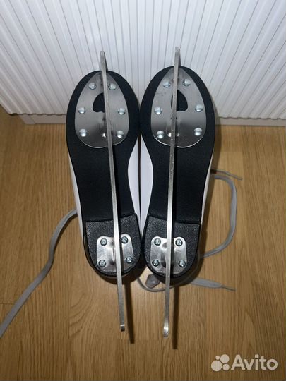 Коньки фигурные 34 размер