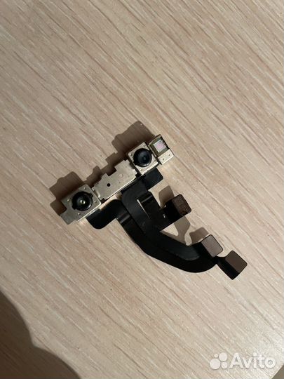 Фронтальная камера iPhone 10