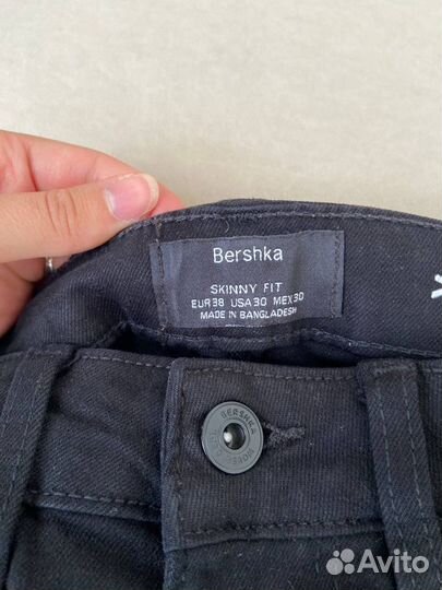 Мужские джинсы черные Bershka