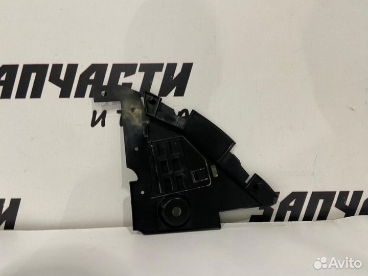 Защита бампера передняя правая Renault Logan 2014