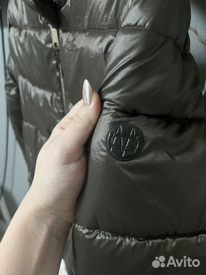 Massimo dutti пуховик m