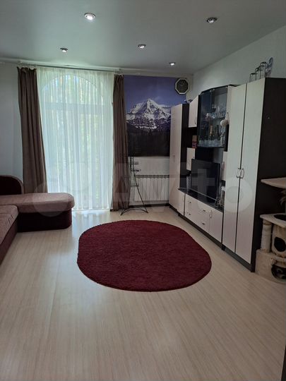 3-к. квартира, 84 м², 3/3 эт.