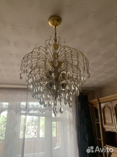 Красивые хрустальные люстры