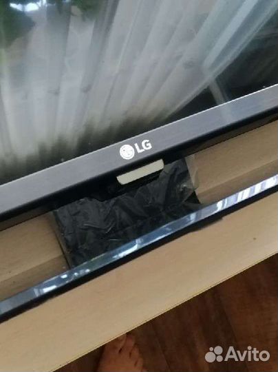 LED-телевизор LG 32LF630V