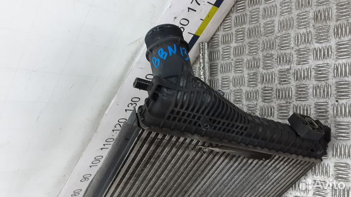 Радиатор интеркуллера на Skoda Octavia A5