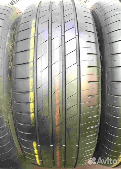 Goodyear EfficientGrip 215/55 R17 94W