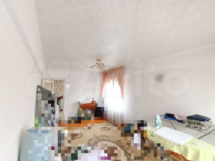 2-к. квартира, 43 м², 1/5 эт.