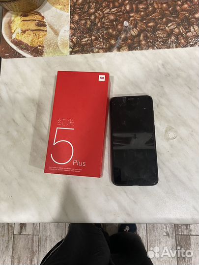 Xiaomi Redmi 5 Plus, 4/64 ГБ