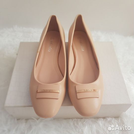 Туфли женские балетки из нат. кожи 39 р-р бежевые