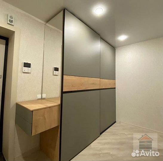 Шкаф стенка