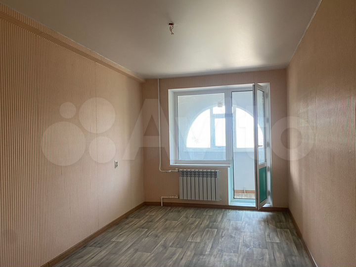 2-к. квартира, 56 м², 2/5 эт.