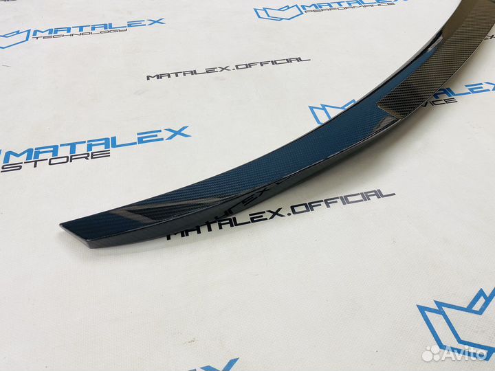 Спойлер BMW F30, M4 стиль, сухой карбон