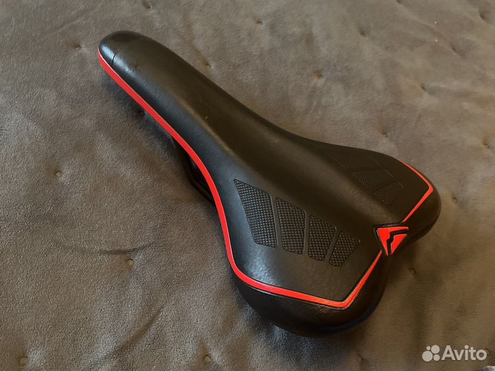 Седло от велосипеда Merida