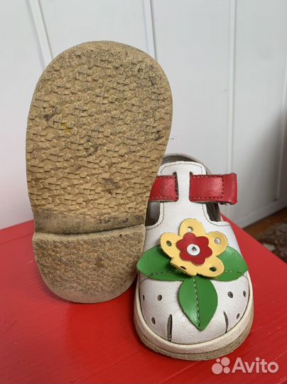 Босоножки для девочки