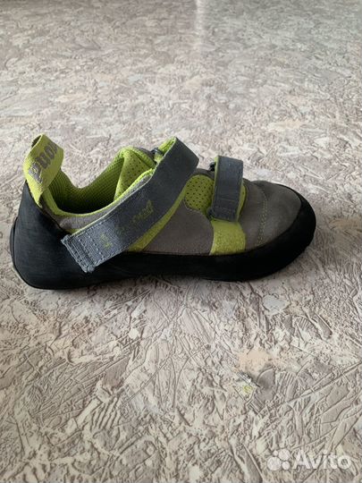 Скальники decatlon