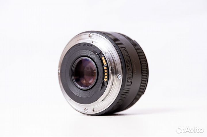 Canon EF 50mm F/1.8 STM