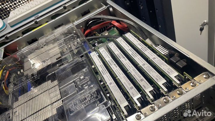 Компьютер в стойку