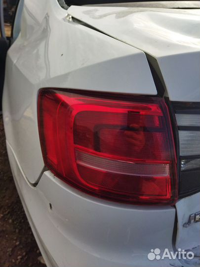 Фонарь задний левый в крыло для Volkswagen Jetta 6
