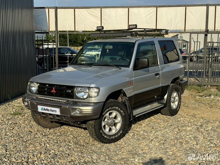 Mitsubishi Pajero 3.0 AT, 1999, 121 500 км