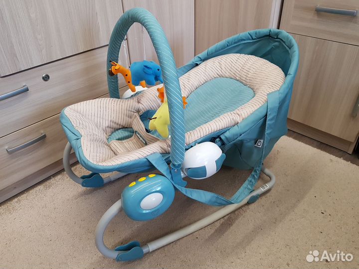 Шезлонг для новорожденных