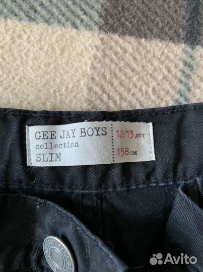 Джинсы черные для мальчика