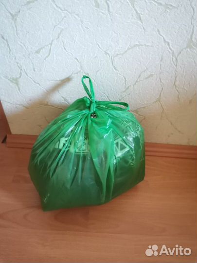 Пакет с вещами