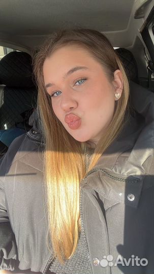 Официант, хостес, администратор
