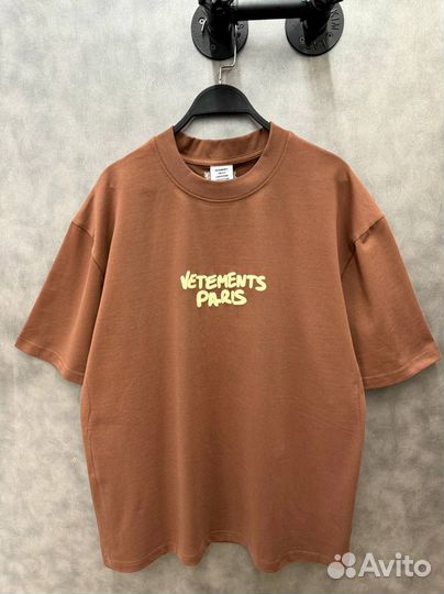 Футболка vetements paris оверсайз (топ 2025)
