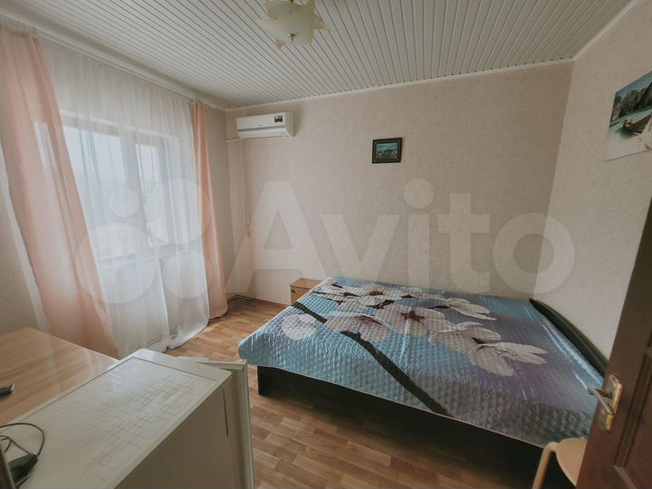 Дом 30 м² на участке 7 сот.