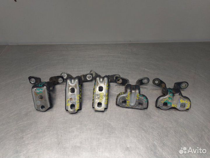 Петли дверей Chevrolet Cruze J300 F16D3 2012