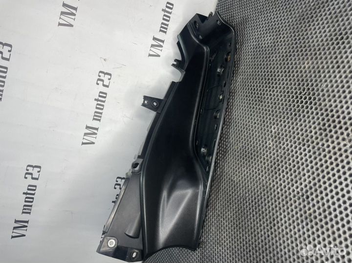 Пластик Yamaha t max 500 xp500 2001+