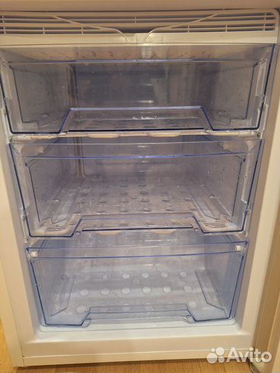 Холодильник DON