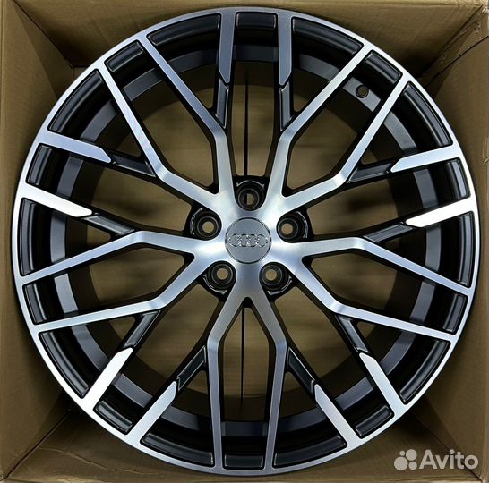 Диски на Audi Ауди Q7 4M R22