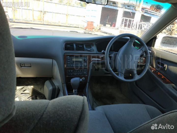 Плафон салона Toyota Mark ii GX100