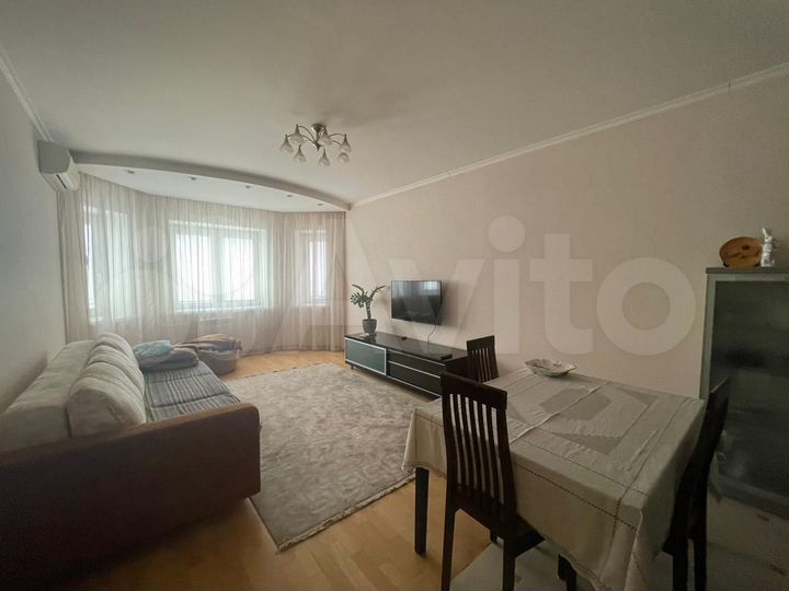 2-к. квартира, 72 м², 12/17 эт.