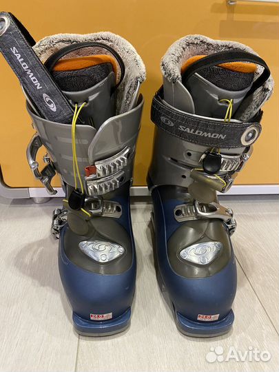 Горнолыжные ботинки женские Salomon 38 р-р