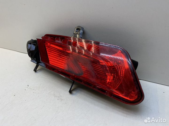 Фонарь задний в бампер правый Volvo XC60 2013-2017