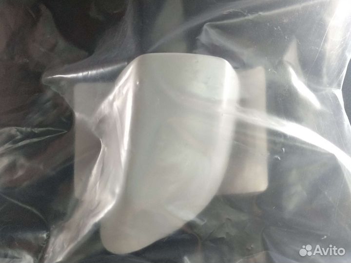 Правая (левая) крышка ручки двери Hyundai Solaris2