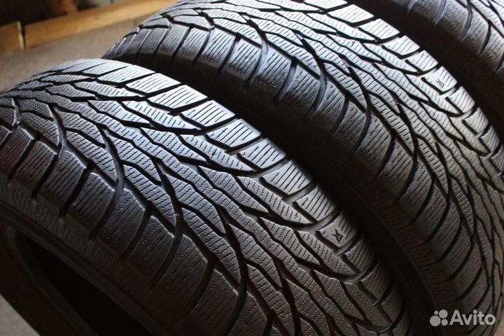 Kumho WinterCraft SUV Ice WS51 235/65 R17 108T